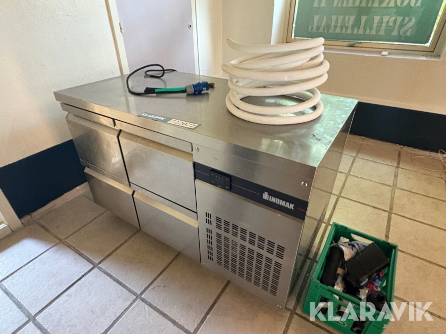 Køleskab Inomak med 4 skuffer
