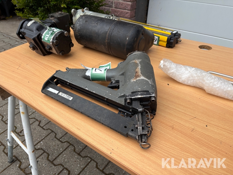 Sømpistol Senco til trykluft