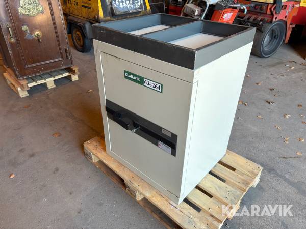 Pengeskab Rosengrens 813