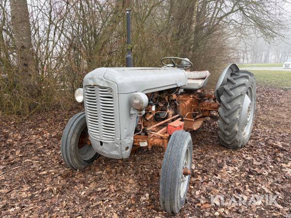 Veterantraktor Ferguson TEF-35'er