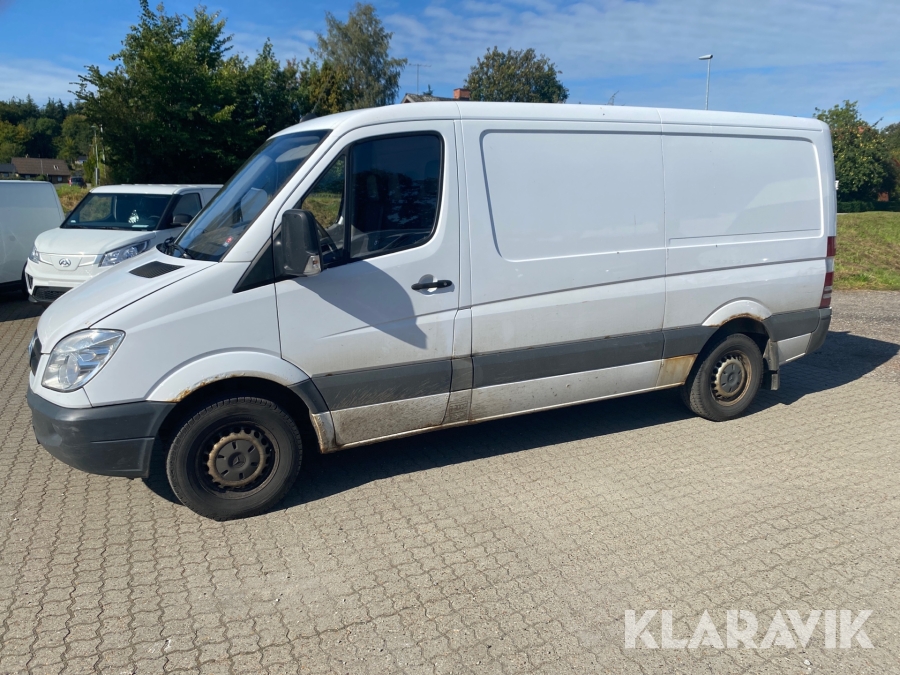 Varebil Mercedes Sprinter 215 CDI Aut
