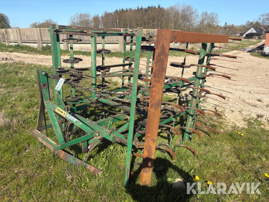 Harve Wiberg R 235 S