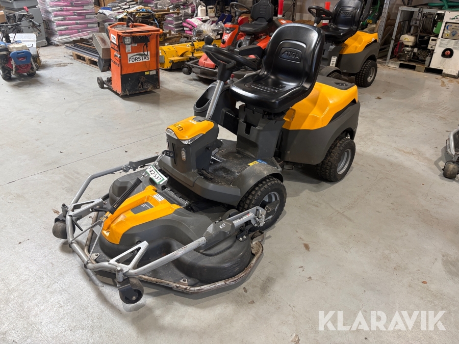 Græsslåmaskine Stiga Park 900 WX