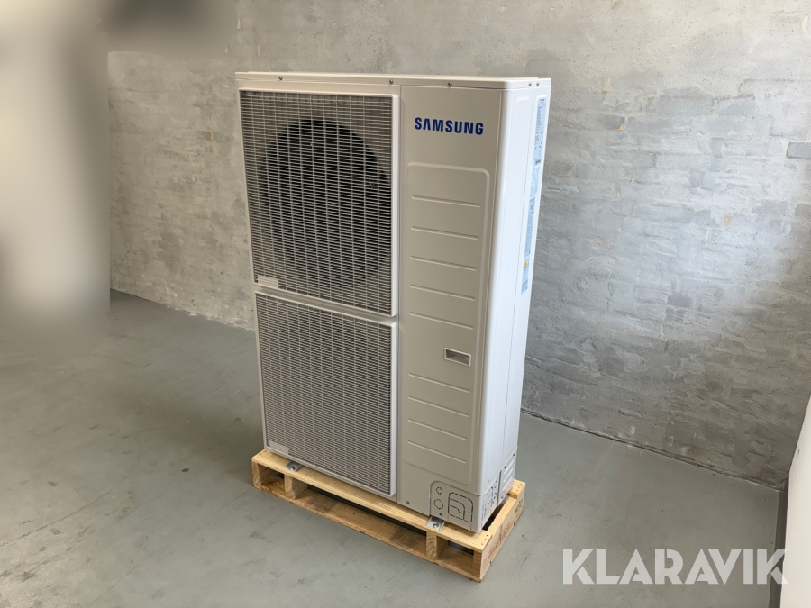 Varmepumpe Samsung AE120RXYDGG 12 kW monoblok udedel