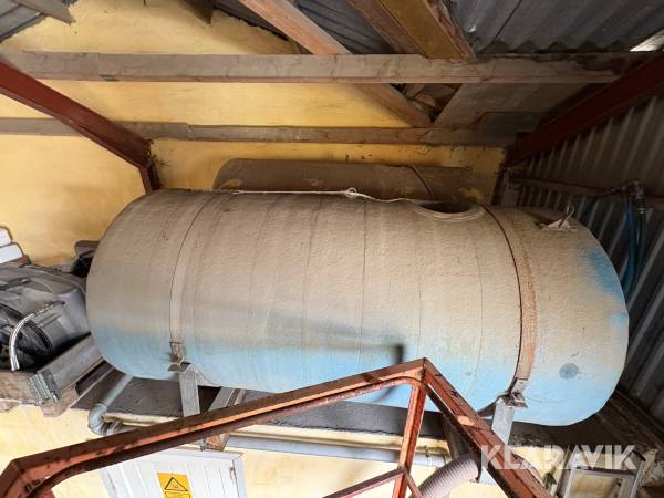 Glasfibertanke 2500 liter 2 styk