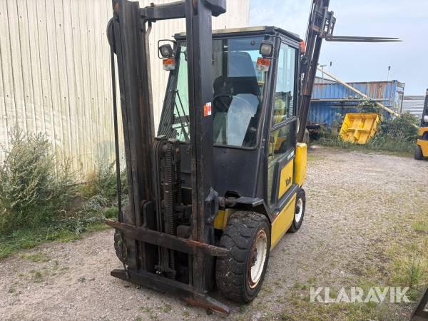 Truck Yale GLP30TF-V2195