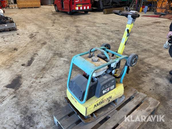 Pladevibrator Ammann Vibratory plate / APR 3020