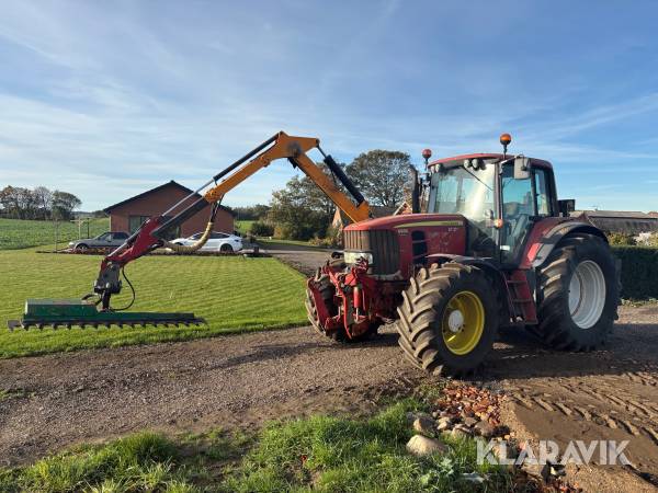 Traktor John Deere 6930 Premium med klippearm
