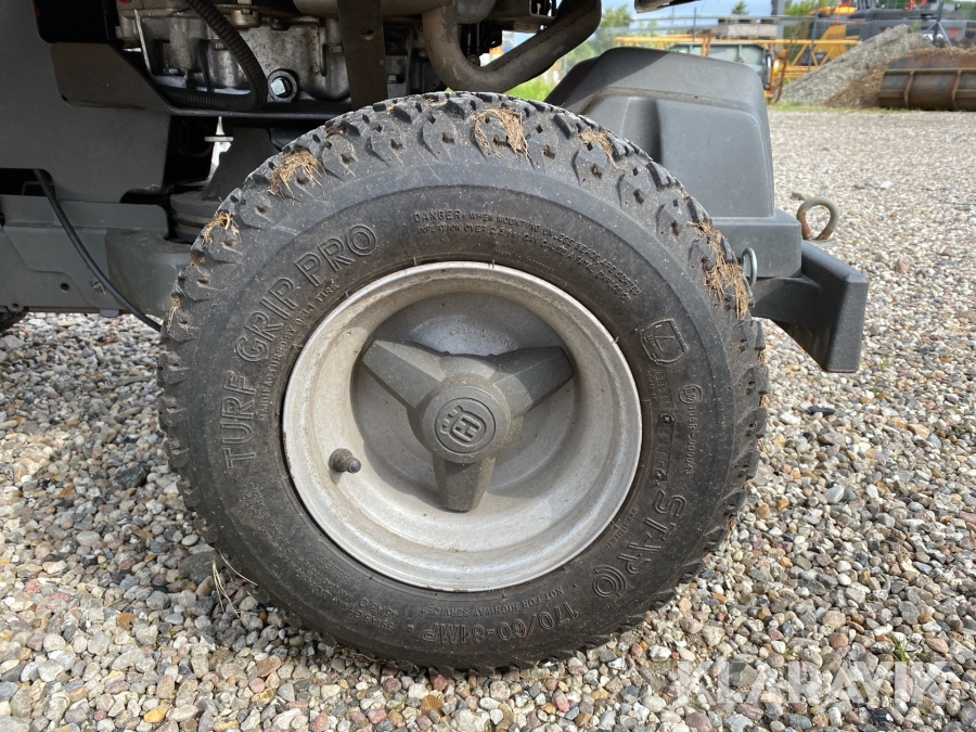 Græsslåmaskiner / havetraktor Husqvarna R214 TC, Holbæk, Kla