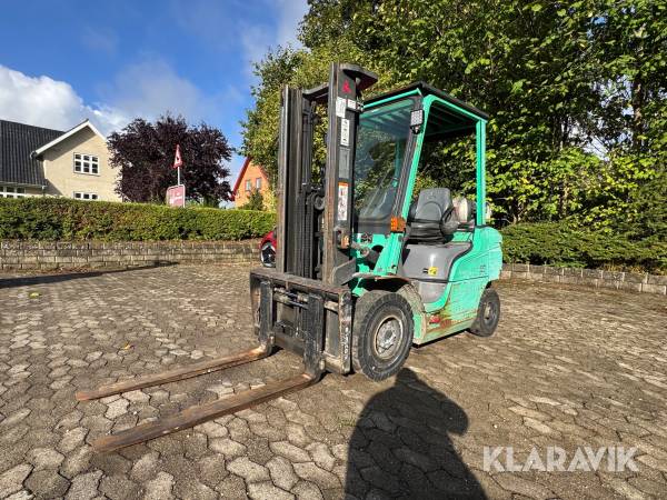 Truck Mitsubishi FG25NT