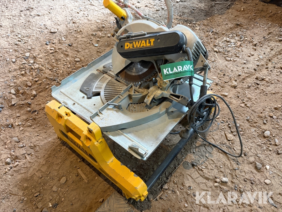 Kombineret kap-, gerings- og bordsav DeWalt DW743N-DK Type 3