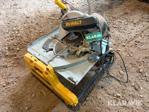 Kombineret kap-, gerings- og bordsav DeWalt DW743N-DK Type 3