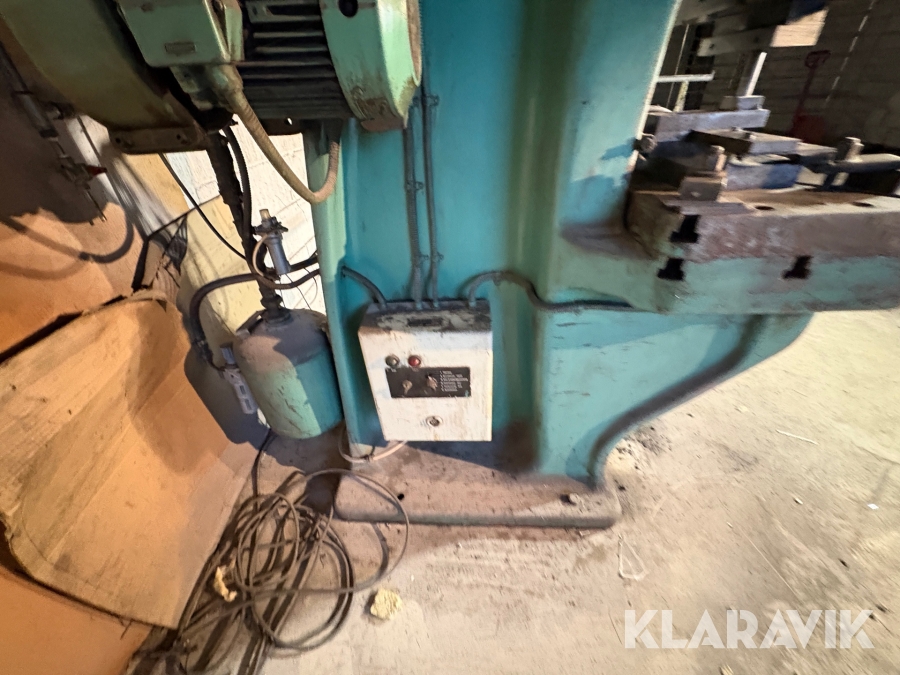 Centerpresse PMB EPF 32