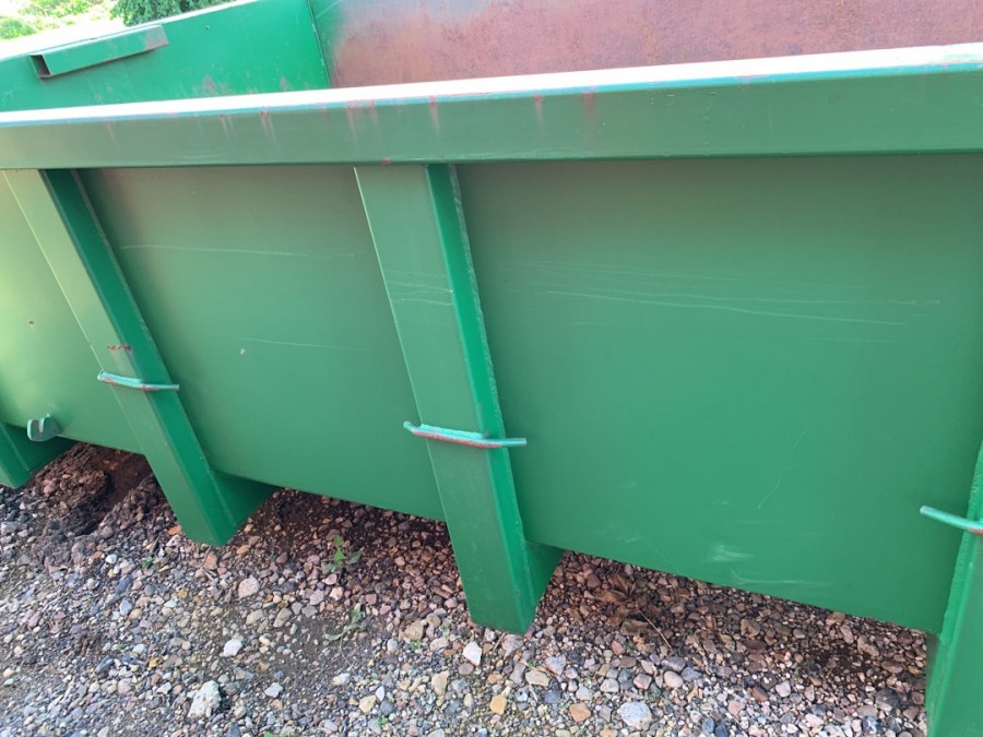 Container
