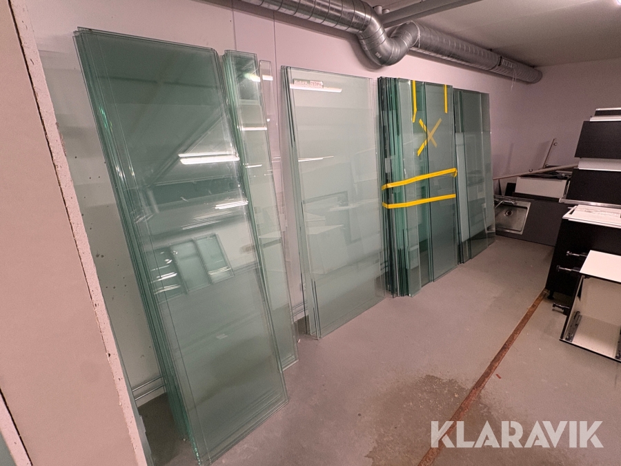 Stort parti glas - 50 dele