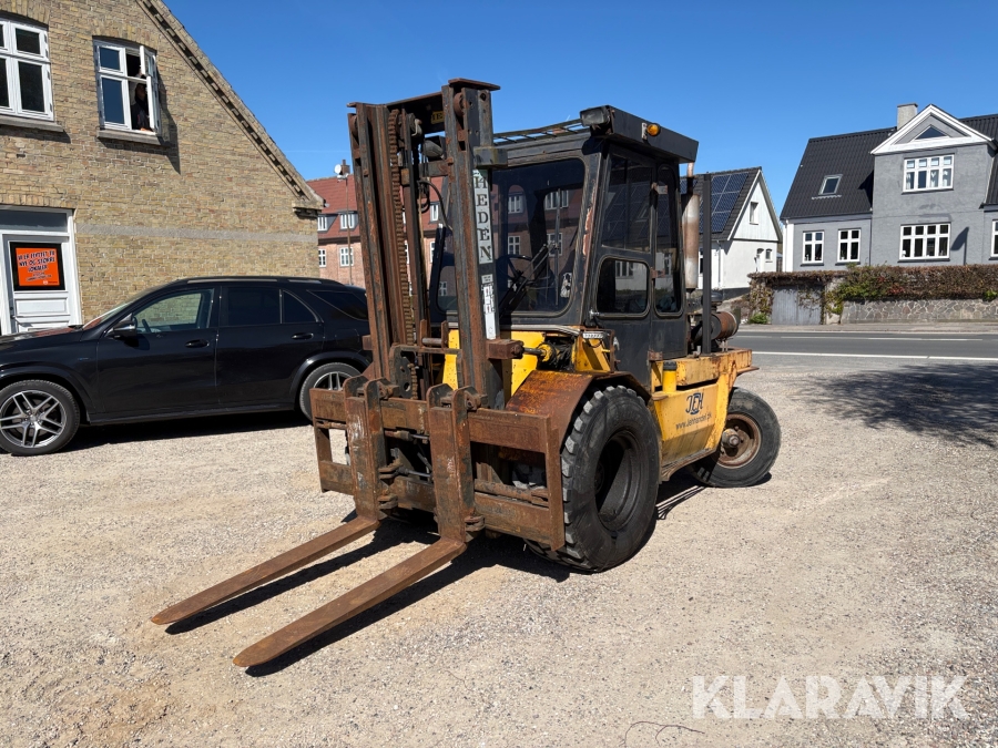 Truck Heden 5440