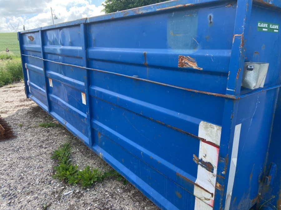 Container
