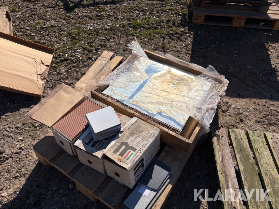 Blandet lot med spejle og klinker