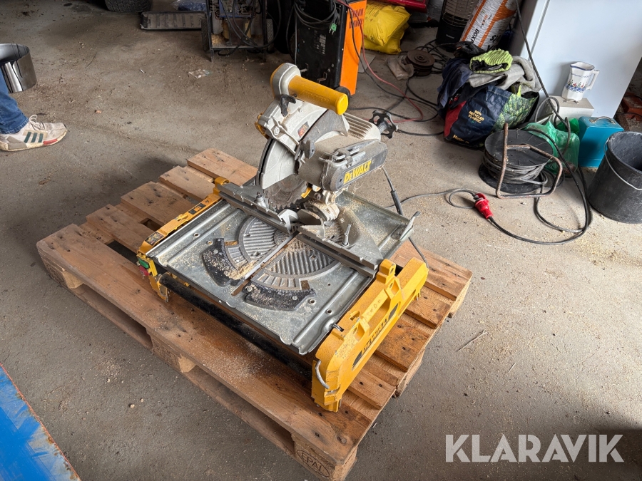 Bord sav Dewalt DW743N-QS