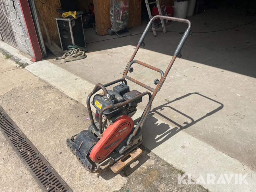 Pladevibrator Husqvarna LF80