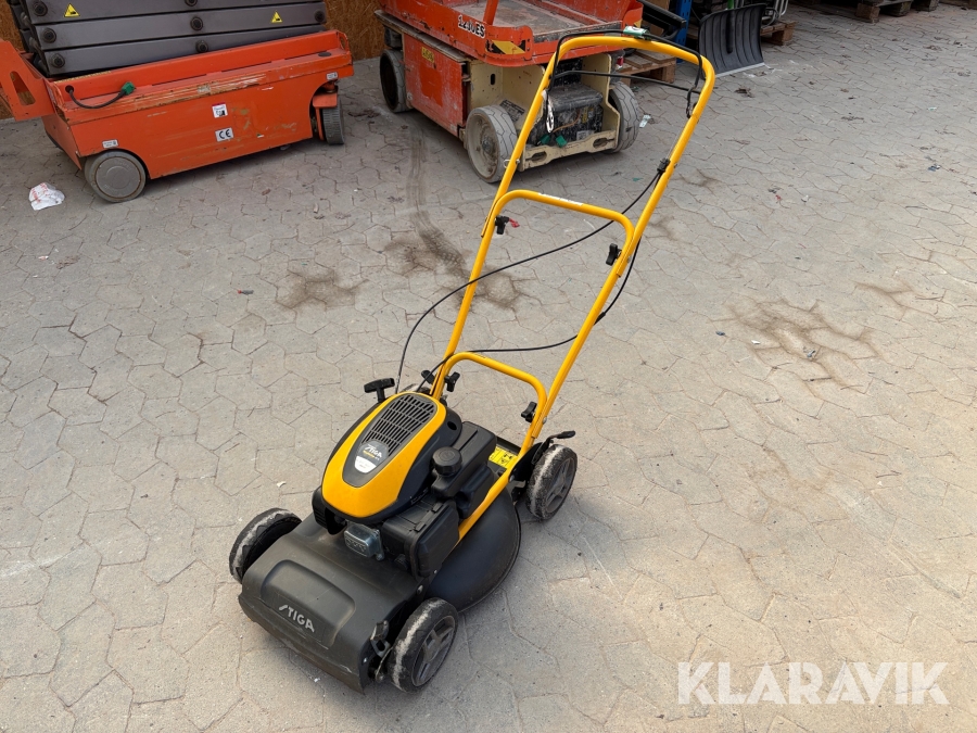 Græsslåmaskine Stiga ST120 Multiclip 47 S