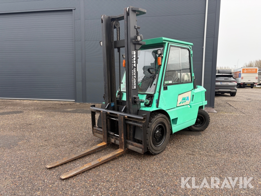 Truck Mitsubishi FG40