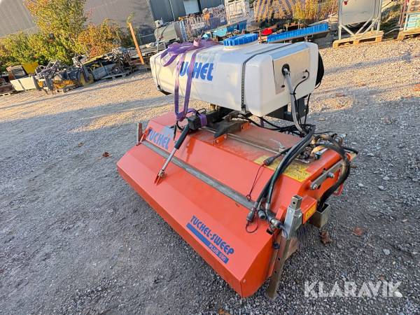 Kost med opsamler og vandtank Tuchel Plus 590 - 180