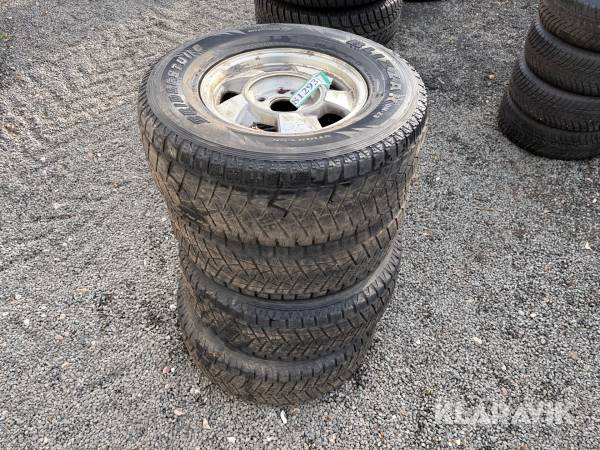 Dæk med fælge Bridgestone Blizzak - 4 styk
