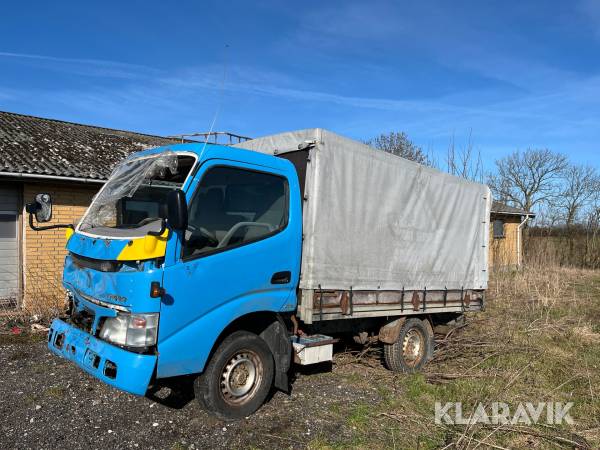Lastbil Toyota Dyna 100 D-4D