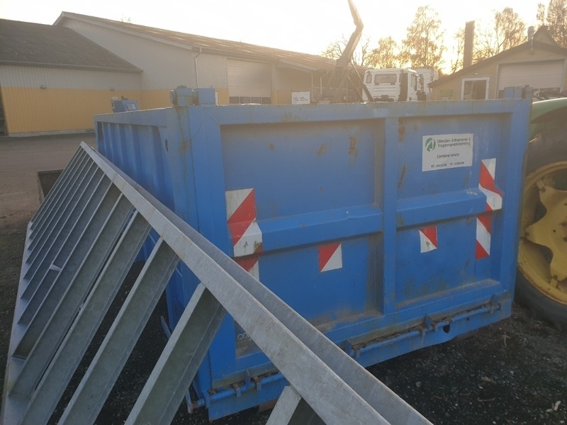 Klaravik Auktioner | Container