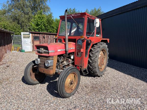 Traktor Massey Ferguson 135