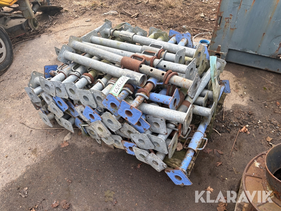 Soldater anslået 58 styk.