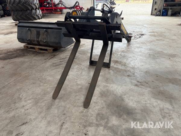 Frontlæsser med gafler og skovl Swede-Loader