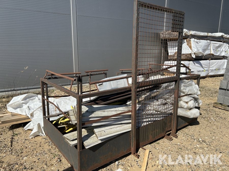 Mandskabskurv til lift