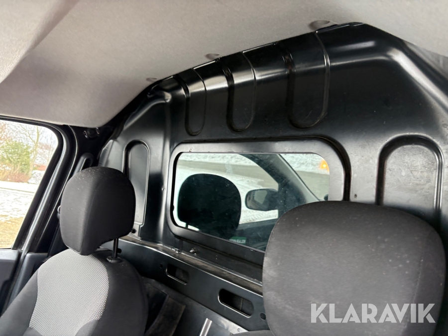 Budbil Dicia Dokker van 1.5 DCI 90