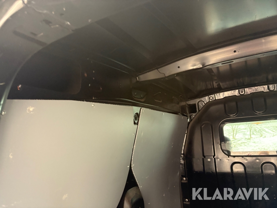 Budbil Dicia Dokker van 1.5 DCI 90