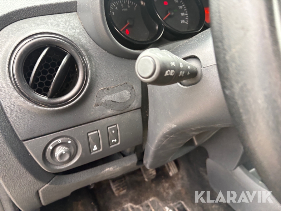 Budbil Dicia Dokker van 1.5 DCI 90