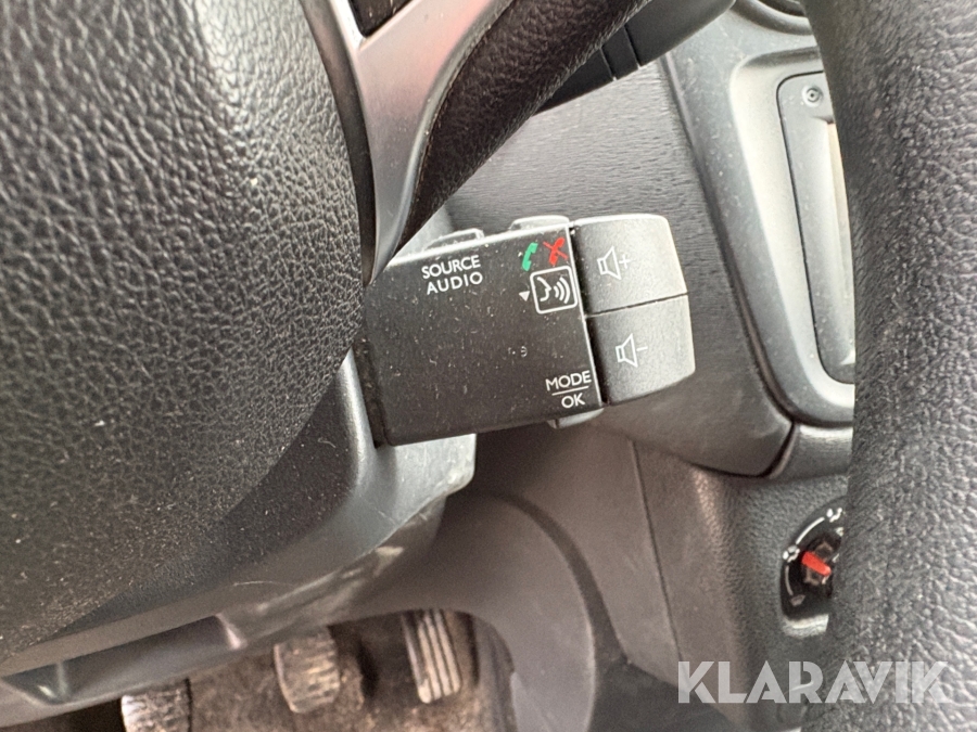 Budbil Dicia Dokker van 1.5 DCI 90