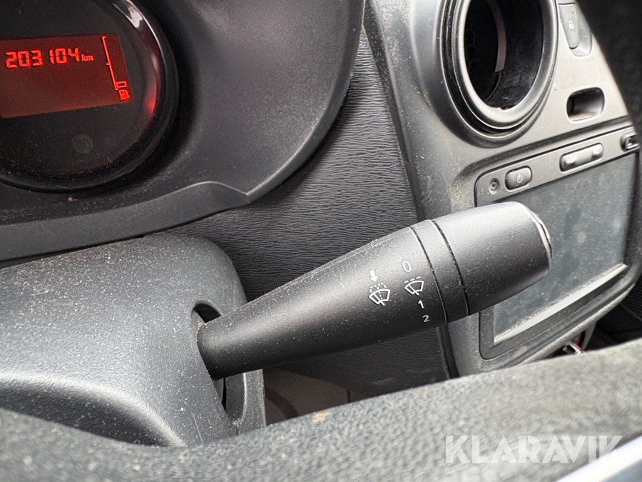 Budbil Dicia Dokker van 1.5 DCI 90