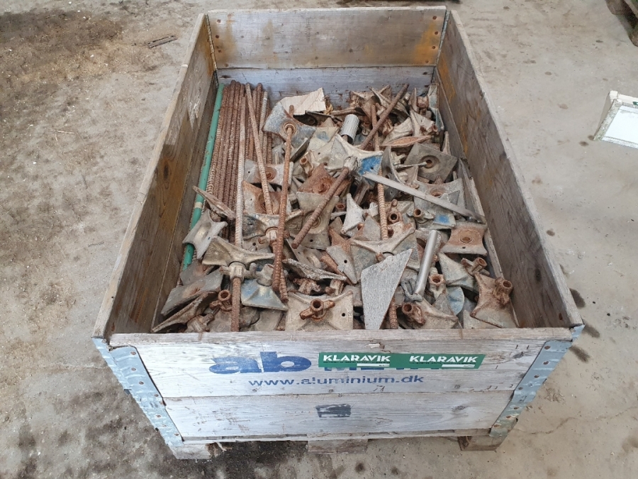 Skruer til forskalling/støbning