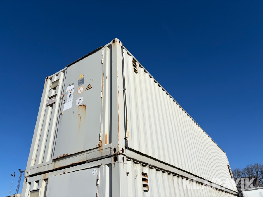 Container 40 fod isoleret med generator