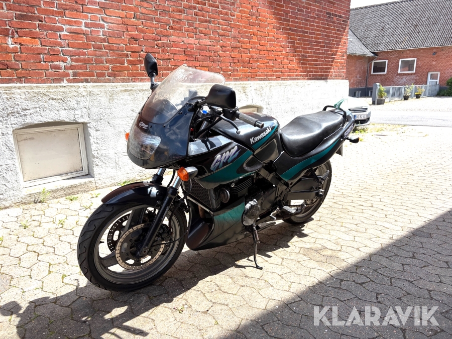 Motorcykel Kawasaki Gpz 500S