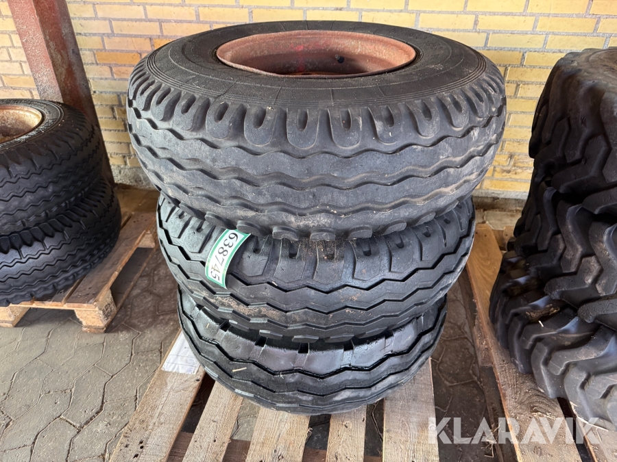 Dæk Stomil Implement