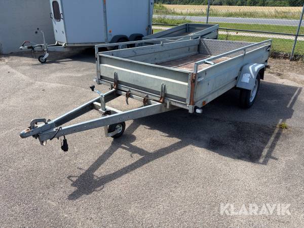 Trailer Niewiadow