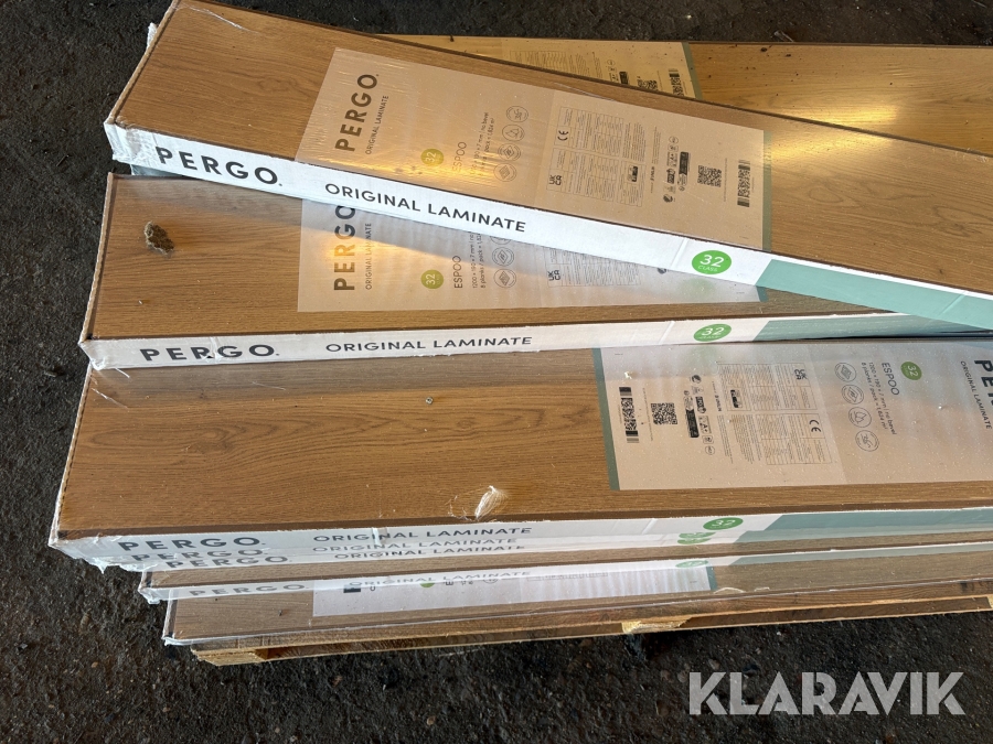 Gulv Pergo Original Laminate ESPOO 32 Class – Natural Beige Oak 18styk