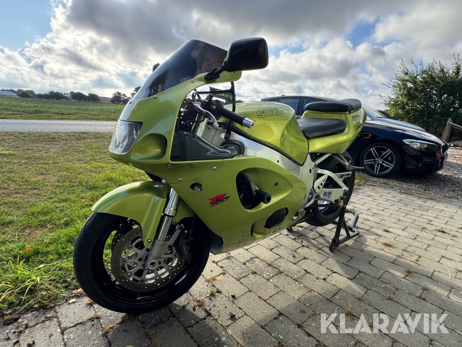 Motorcykel Suzuki GSX-R750