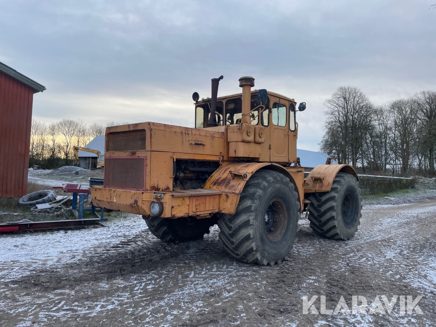 Traktor Kirowets K701