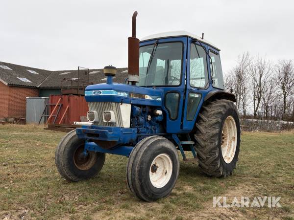 Traktor Ford 6610