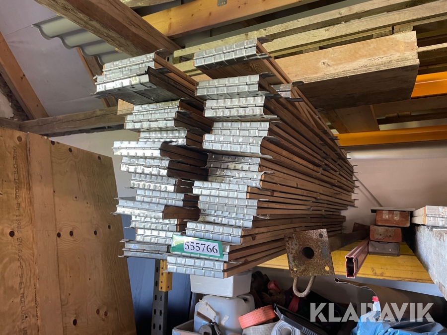 Pallerammer, Horsens, Klaravik auktioner