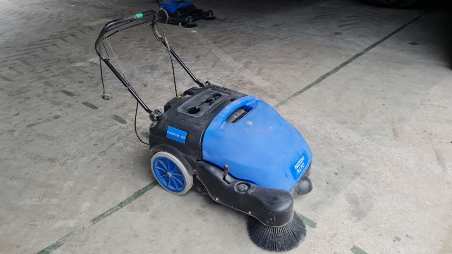 Elektrisk fejemaskine